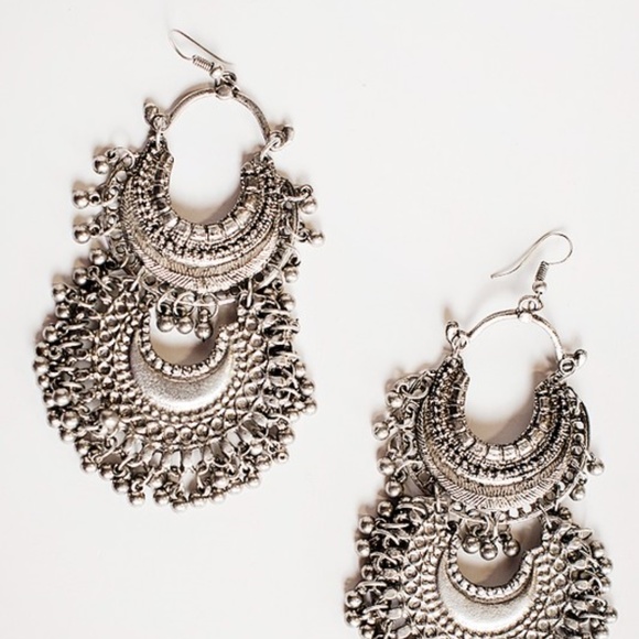 Bohemian Layered Statement Earrings - Picture 3 of 3